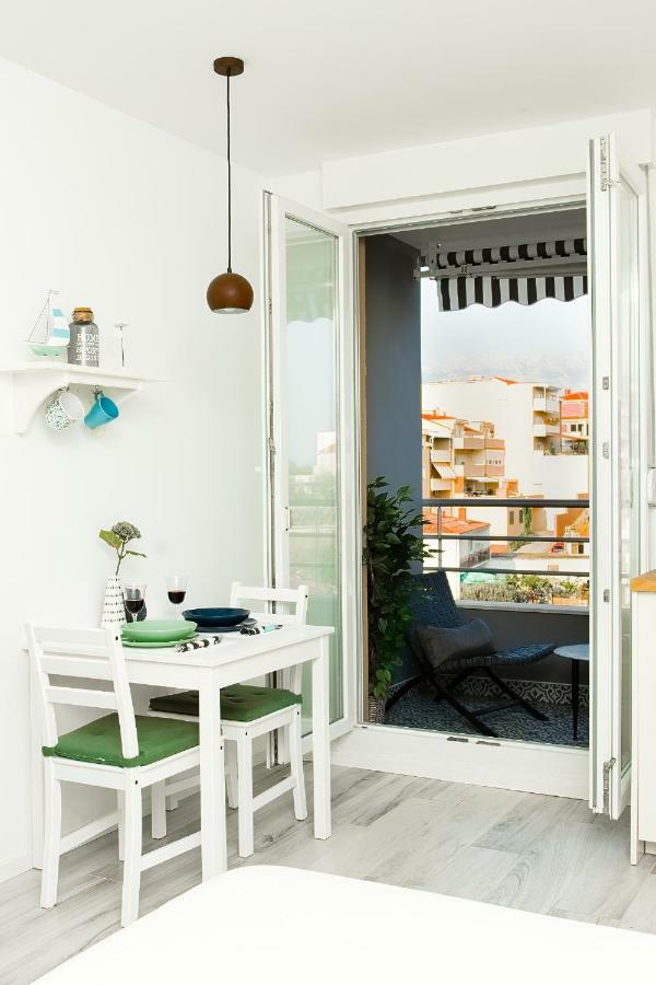 Leilighet Seaside - Balcony, Sea View, Free Garage